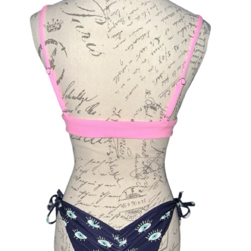 Fused Hawaii & Frankie’s Bikinis Matching Bikini Set ft Vibrant Pink & Eye Print